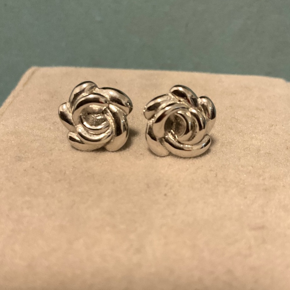 Elegant Silver Rose Stud Earrings